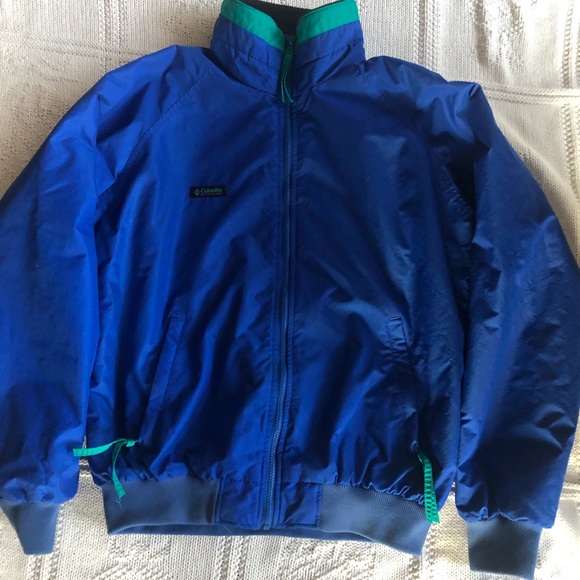 Handsome, royal blue large men’s Columbia jacket with black fleece lining. - Picture 9 of 10